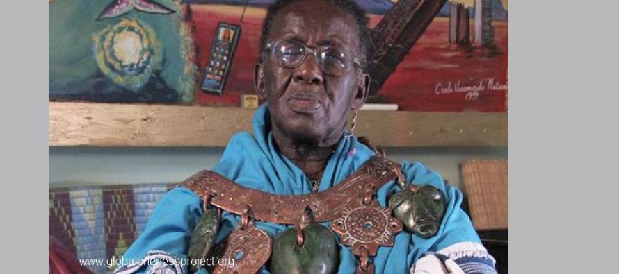 Africký šaman Credo Mutwa o mimozemských únosech a Reptiliánech
