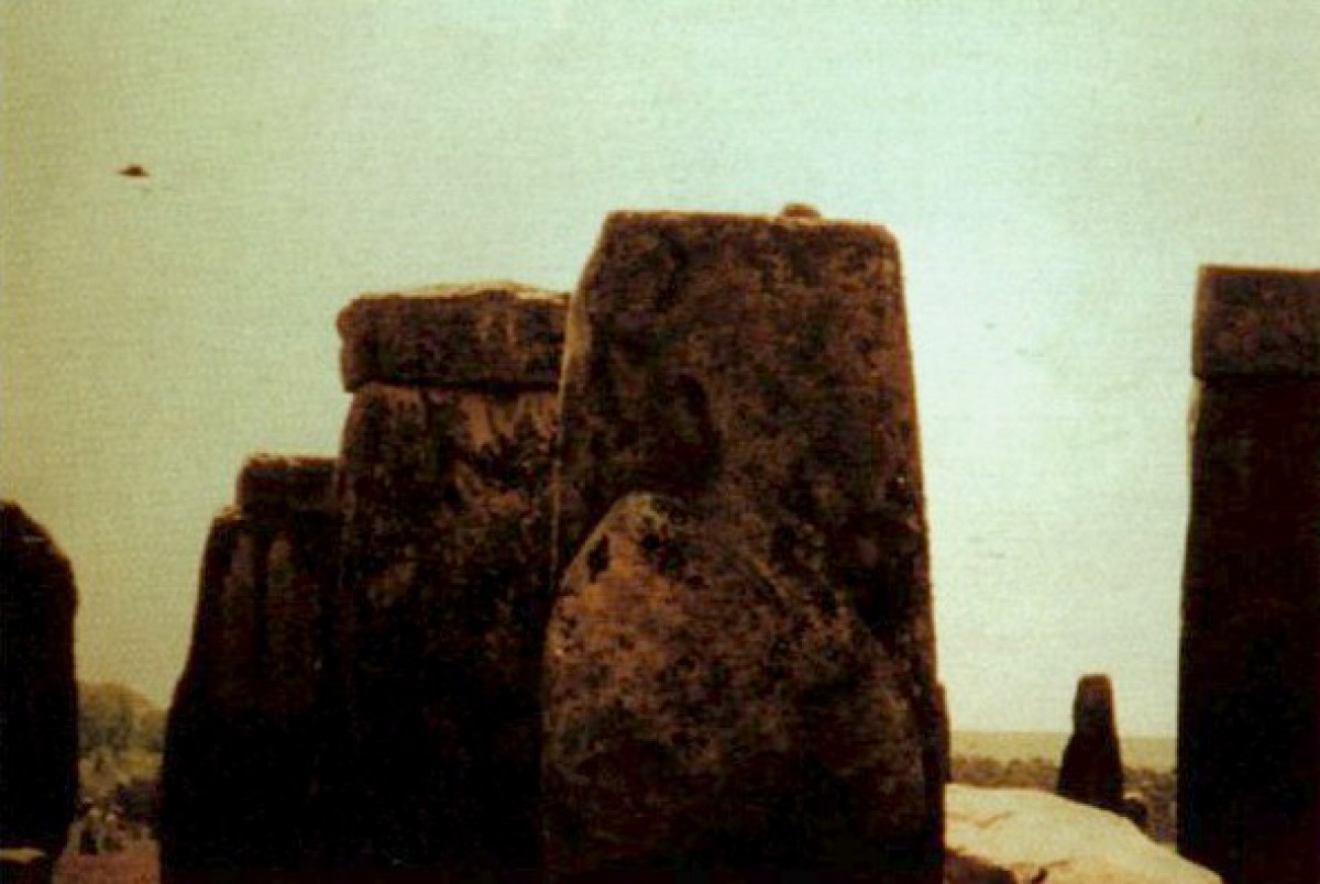 Anglie, Stonehenge, 1990