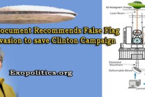 Uniklý dokument doporučuje zfalšovat mimozemskou invazi na záchranu kampaně Clintonové