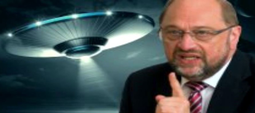 Martin Schulz za SPD Německo chtěl v případě zvolení za kancléře otevřít akta UFO SRN