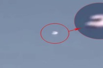 Super rychlé UFO ve tvaru bumerangu spatřené ve Francii zažehlo debatu o mimozemšťanech